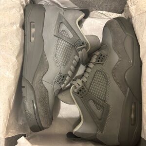 Air Jordan 4 Retro SE Sneakers